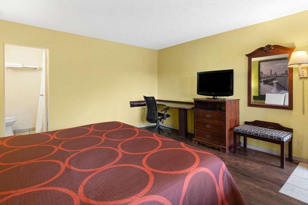 Rodeway Inn Youngstown Habitación foto