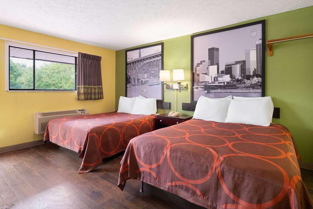 Rodeway Inn Youngstown Habitación foto