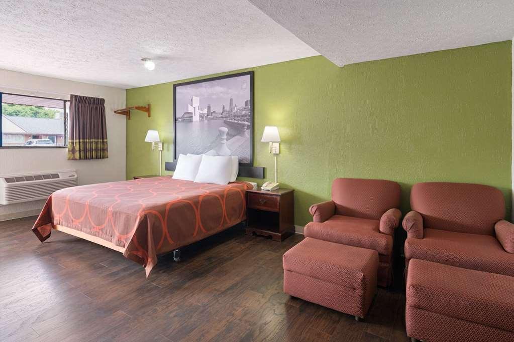 Rodeway Inn Youngstown Habitación foto